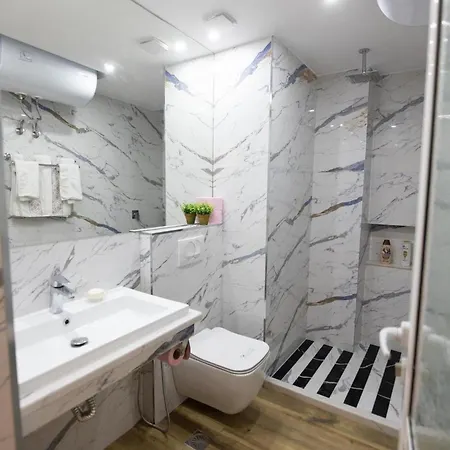 Korca Luxury Apartments & Rooms Exterior photo