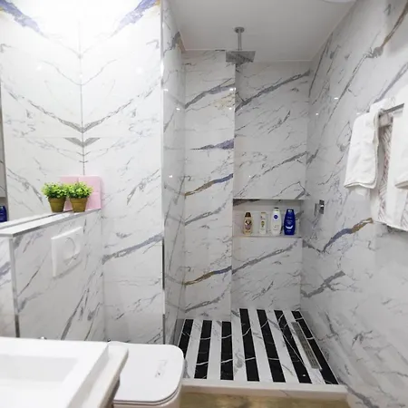 Korca Luxury Apartments & Rooms Exterior photo